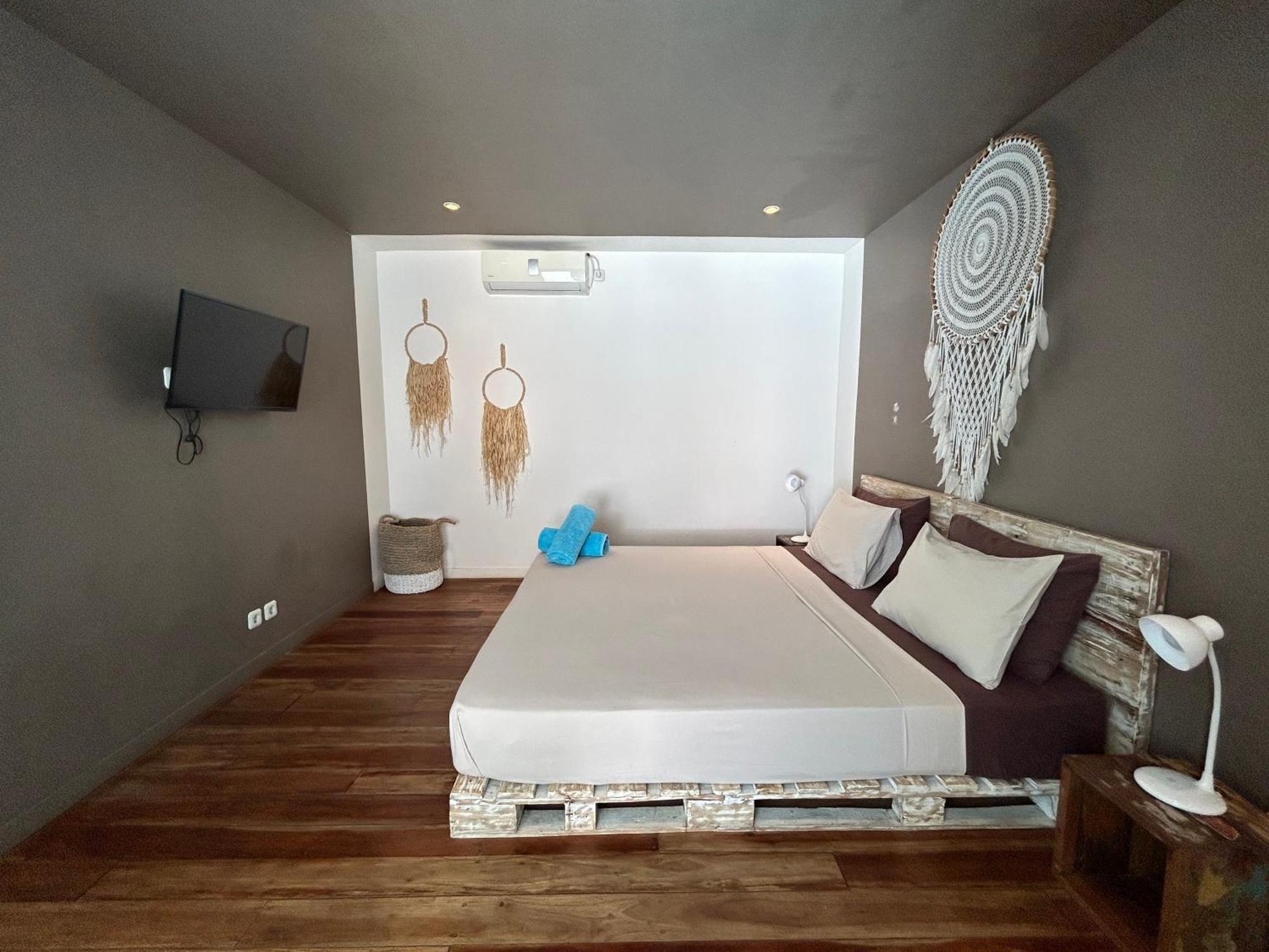 Meno Suites Gili Meno Extérieur photo